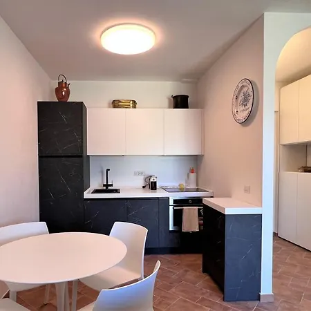 Apartamento Castellini-private Parking *