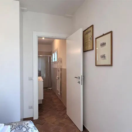 Apartamento Castellini-private Parking