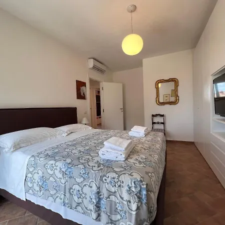 Castellini-private Parking * Siena