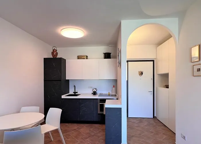 Castellini-private Parking * Siena