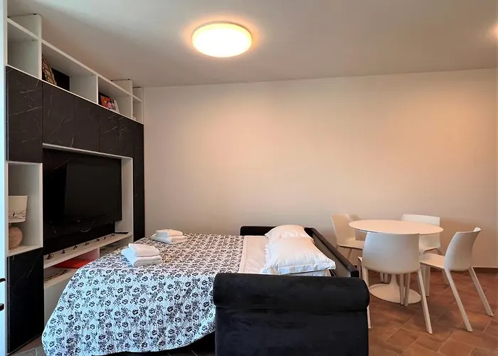 Apartment Castellini-private Parking *