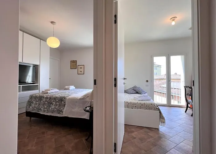 Castellini-private Parking Apartment Siena