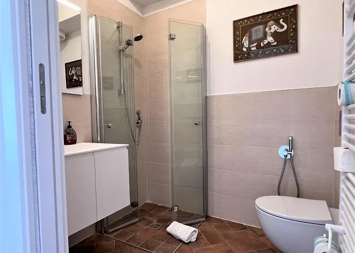 Castellini-private Parking سيينا